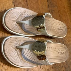 White dressy croc sandel